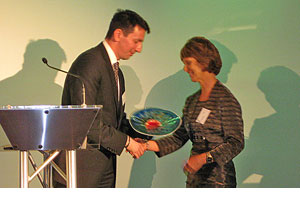 Award for Oil Filtration Unit with centrifuge and vacuum dehydration to clean oil